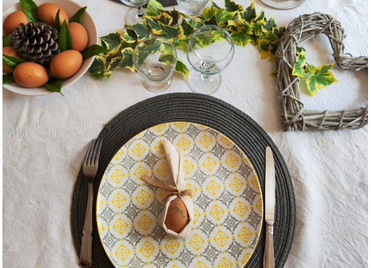 Nos idées pour dresser une table de Pâques élégante !